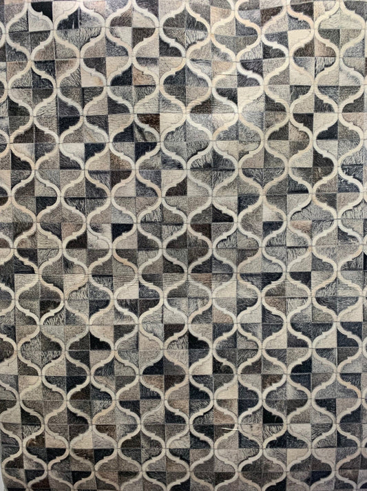 Gray & Beige Area Rug 5 x 7